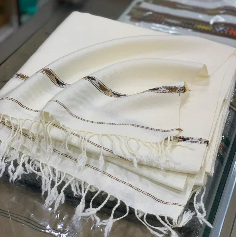 Premium White Wool Shawl with Hand-Finished Tassels